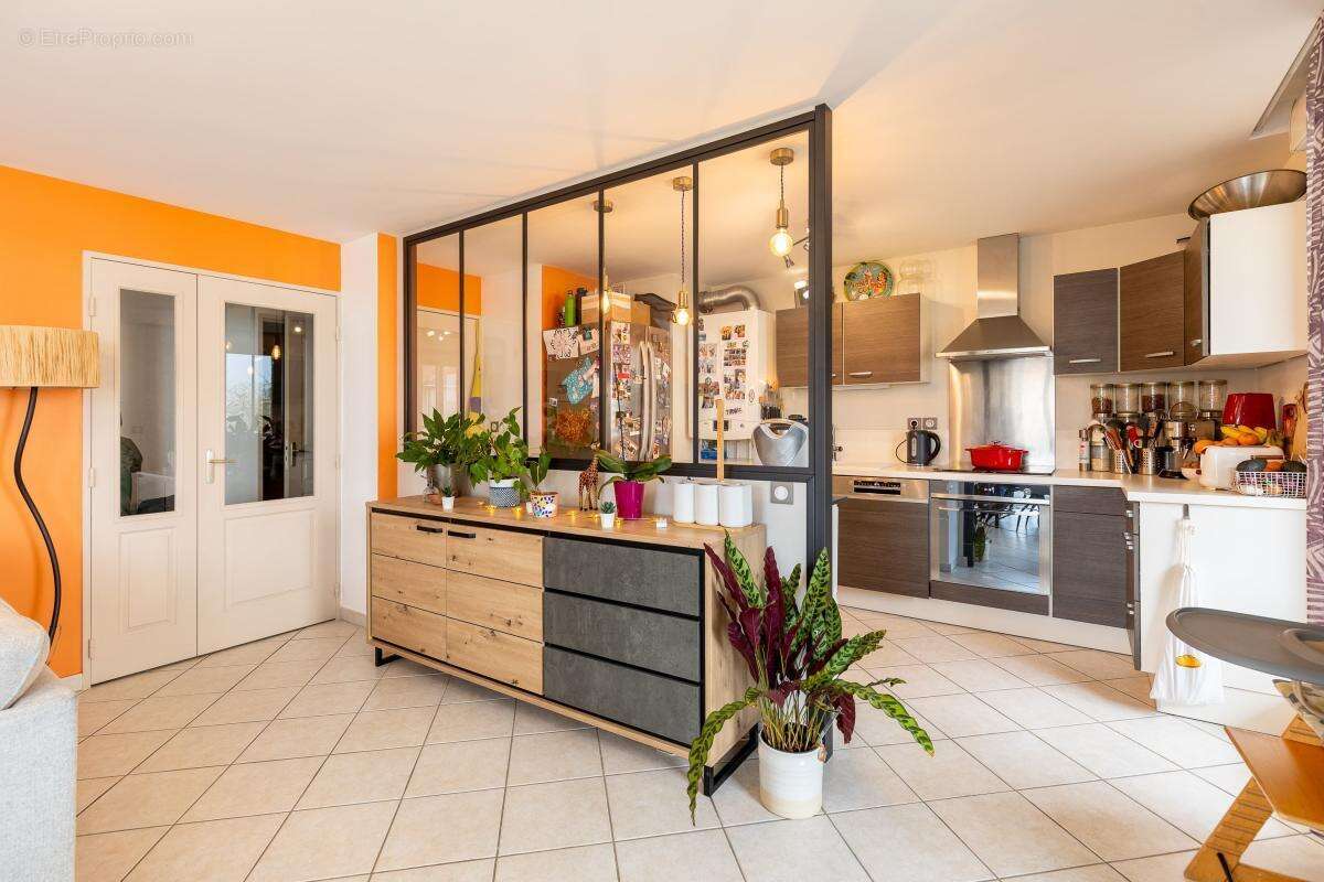 Appartement à CHASSIEU