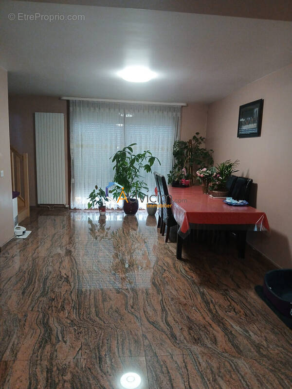 Maison à NOISY-LE-SEC