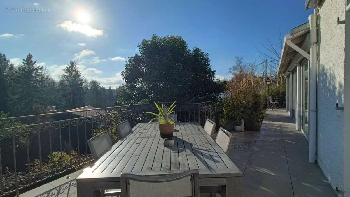 Maison à MIGNE-AUXANCES