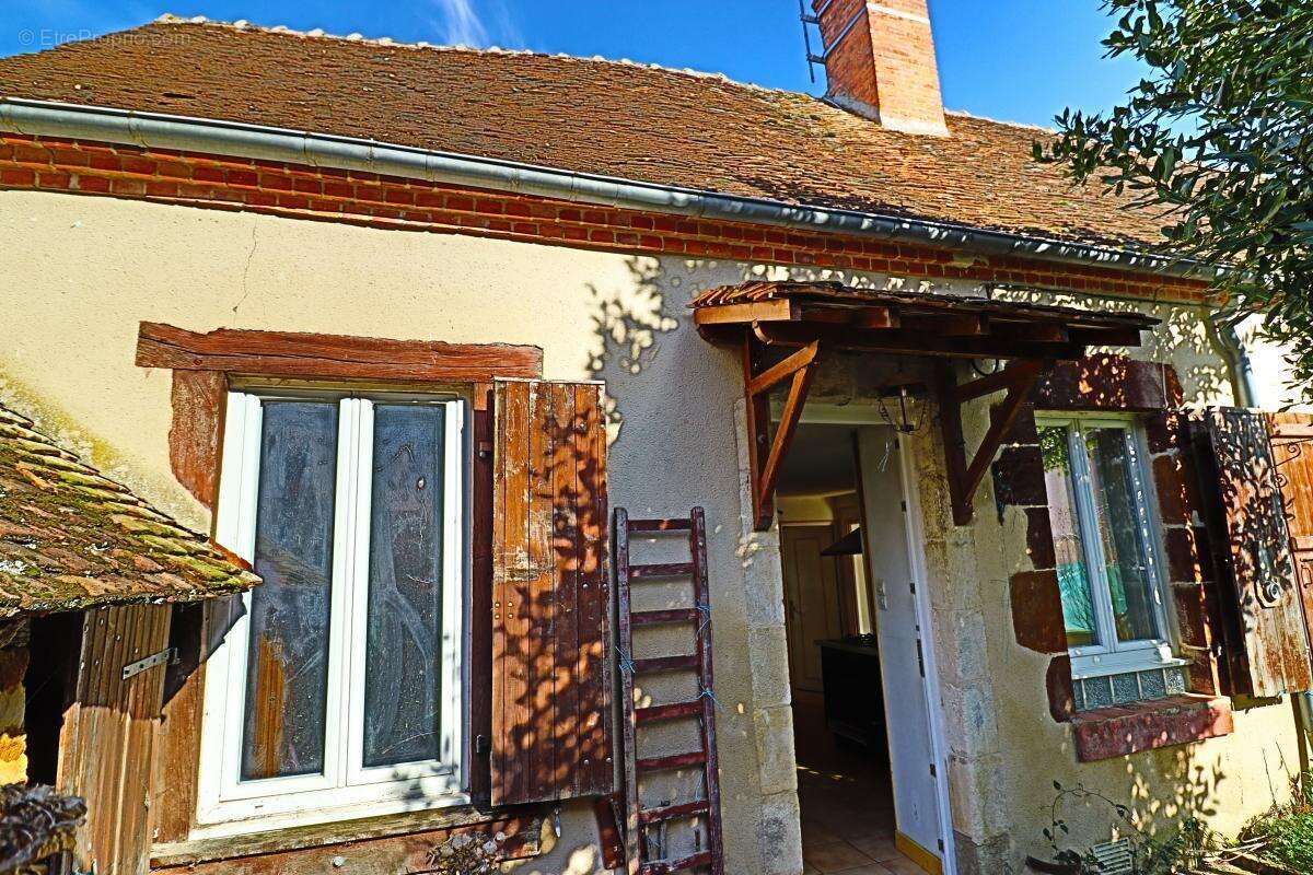 Maison à SURY-ES-BOIS