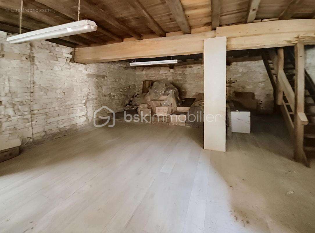 Bel appartement avec parking et un garage de 112 m² en sus - photo 10