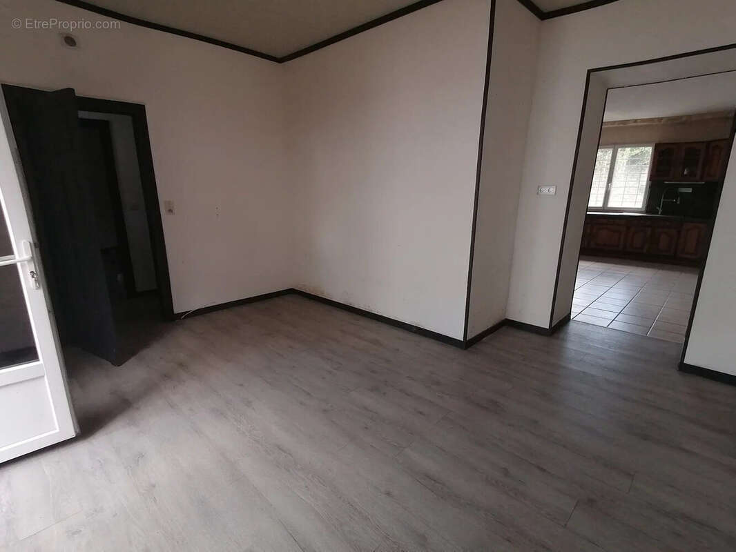 Maison 164 m² à La Souterraine  - photo 4