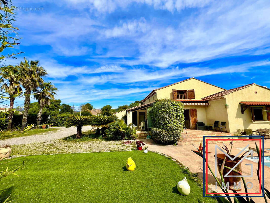 Maison à SIX-FOURS-LES-PLAGES