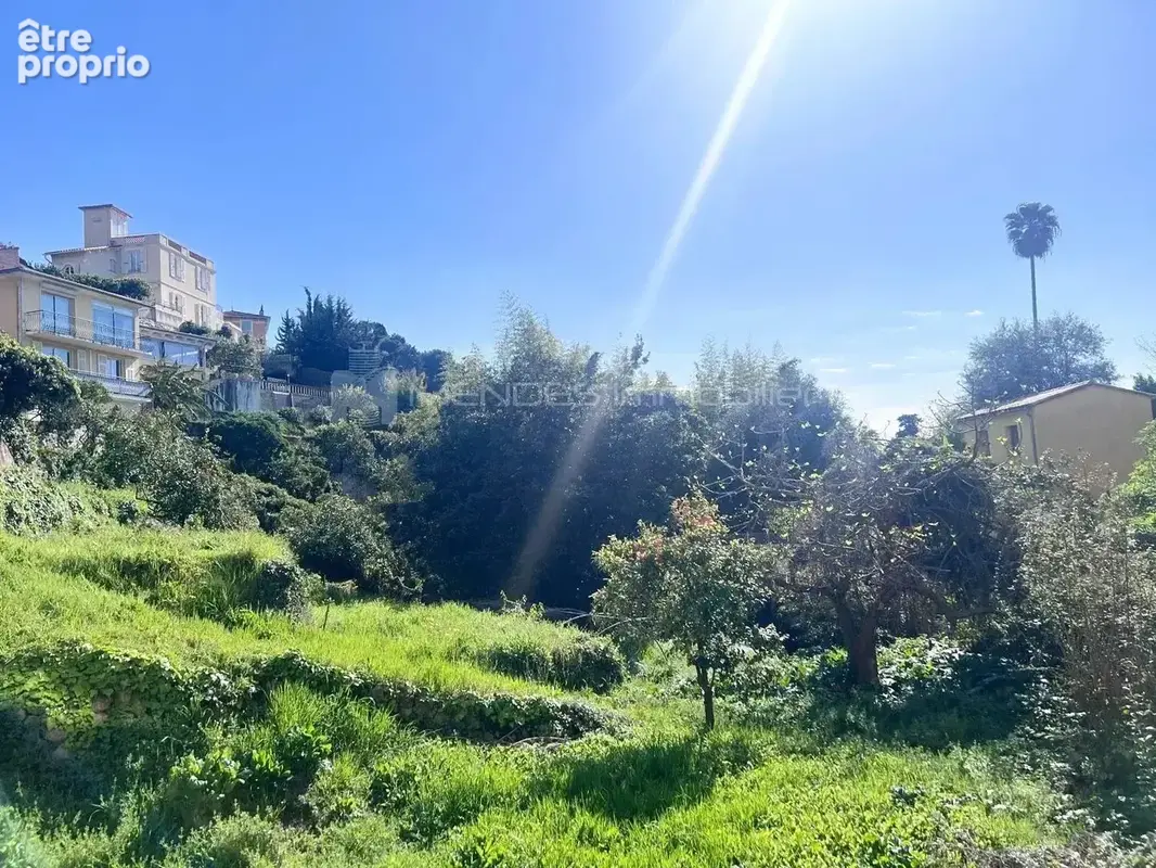 A vendre 3 pieces de 86m² a menton cave et parking - photo 7