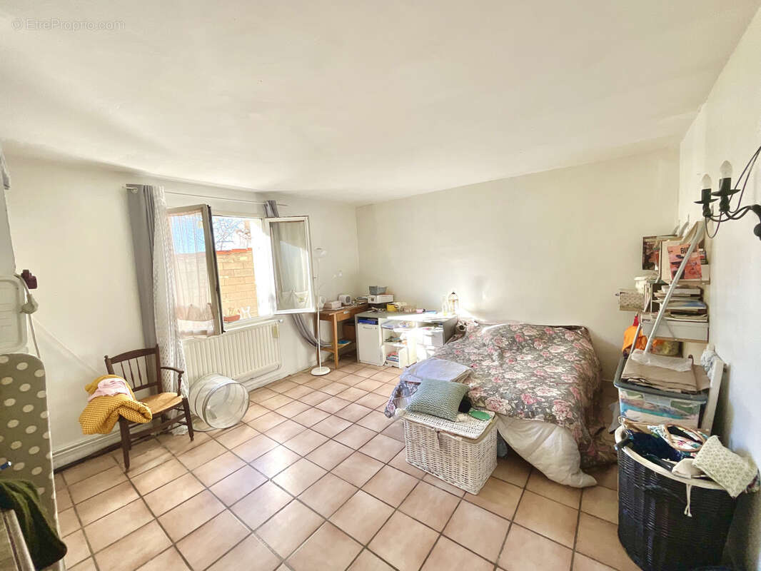 Maison à SAINT-JULIEN