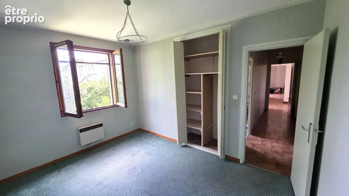 Maison familiale au calme dans quartier prisé des Angles - 5 chambres / garage et jardin piscinable - photo 5