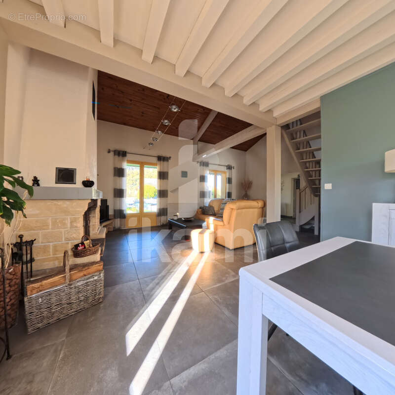 Maison à SAINT-NAZAIRE-EN-ROYANS