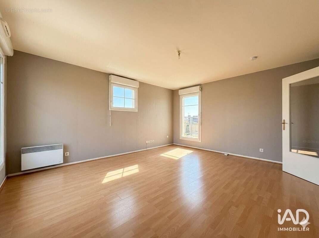 Photo 5 - Appartement à SAVIGNY-LE-TEMPLE