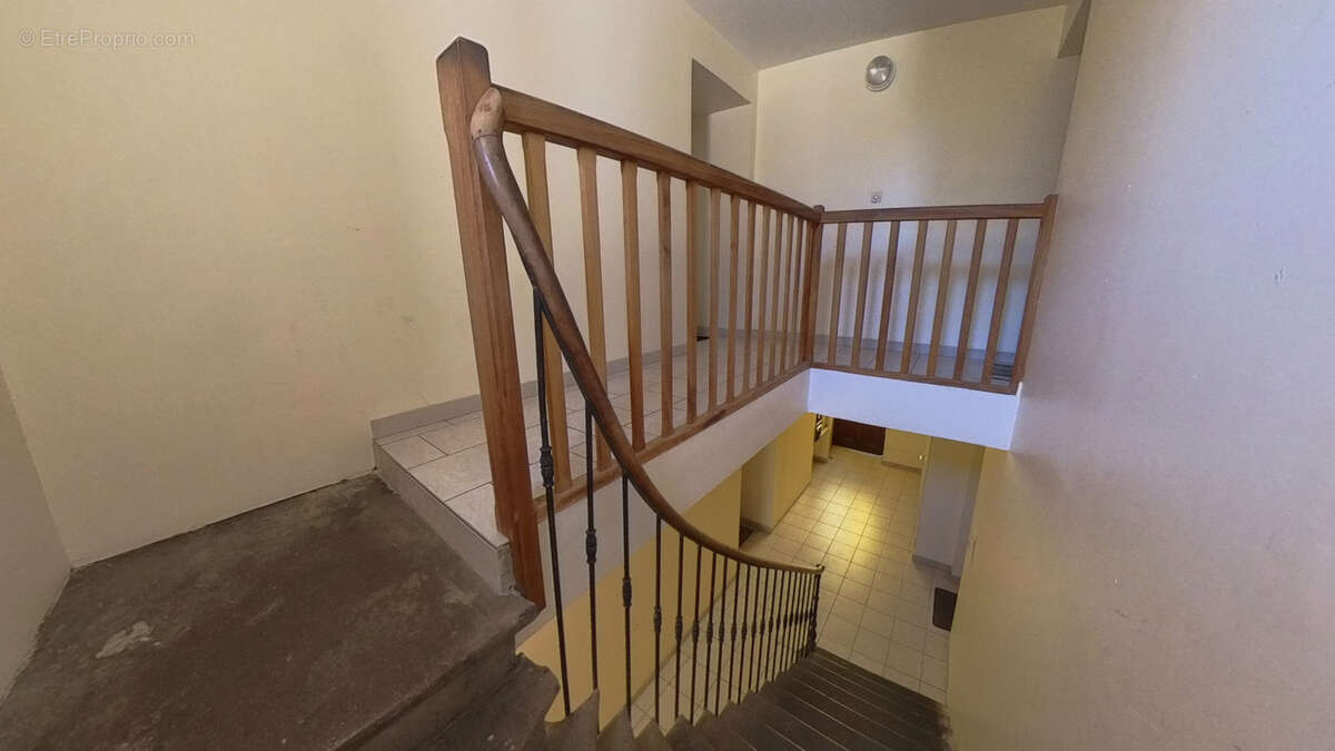 Appartement à BOURG-DE-PEAGE