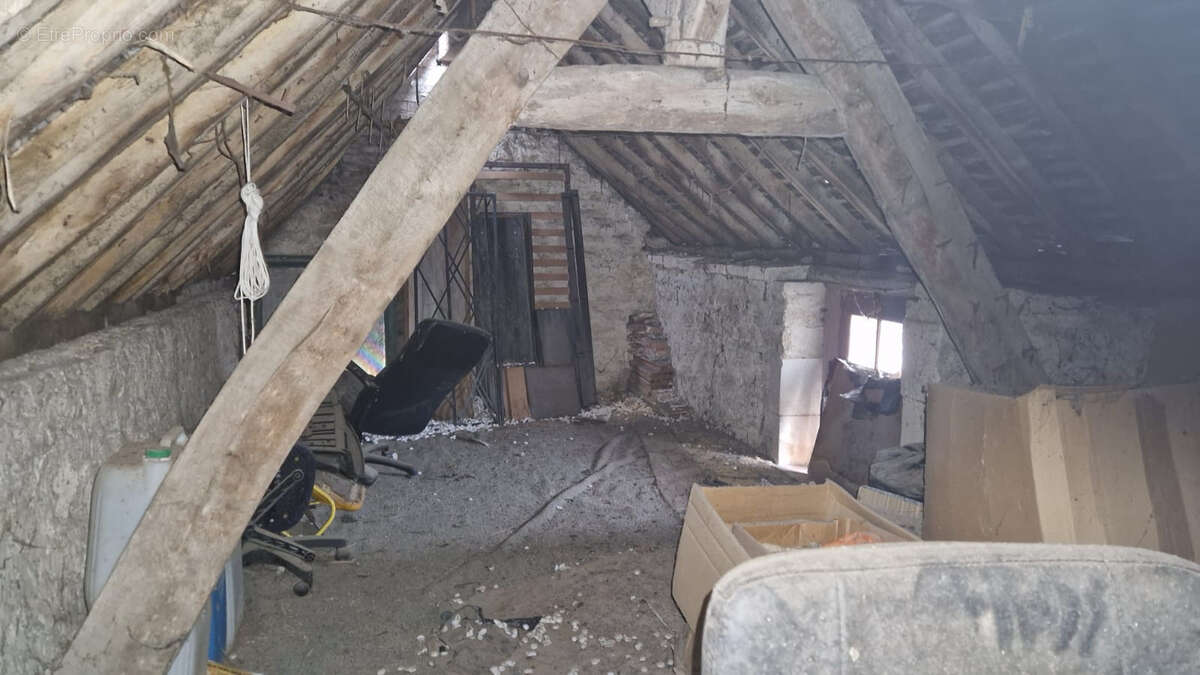 Maison à SAINT-BRIS-LE-VINEUX