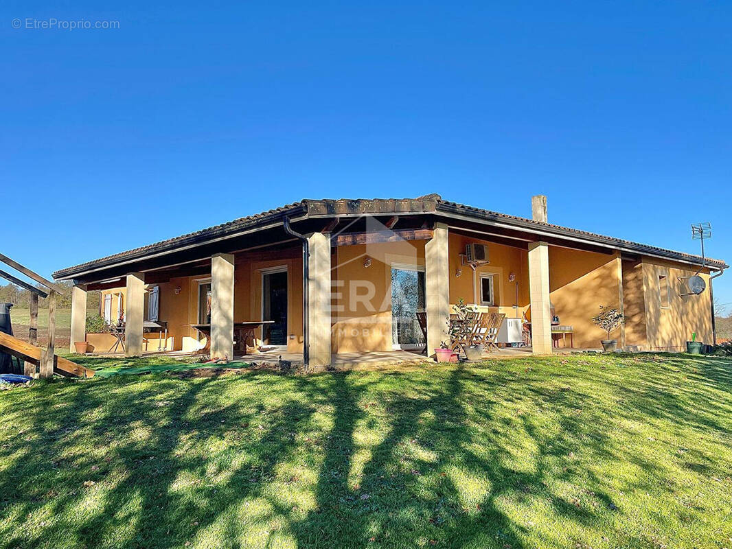 Maison à BERDOUES