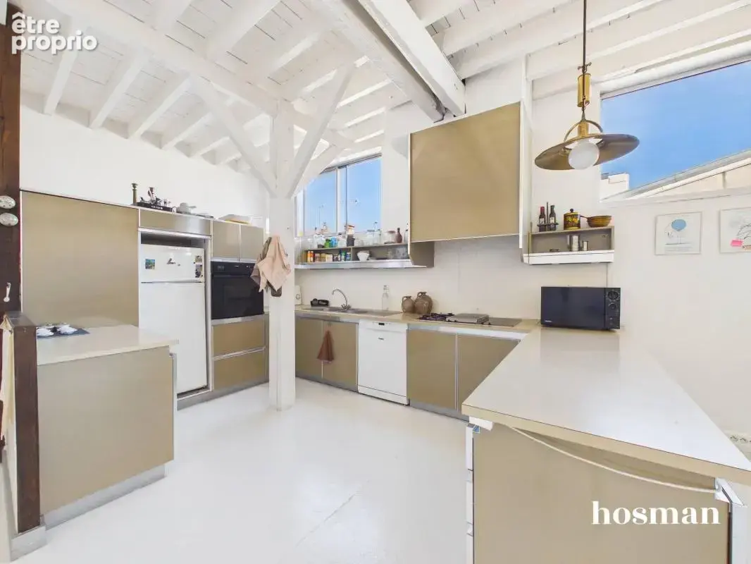 Très beaux volumes ! Loft 3/4 pièces lumineux de 131 m² - Rue André Joineau, Le Pré-Saint-Gervais - photo 6