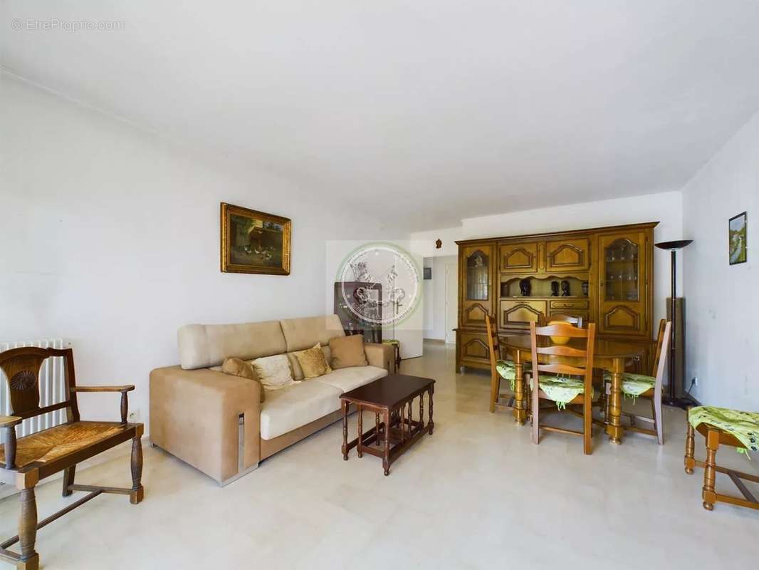 Appartement à SAINT-RAPHAEL