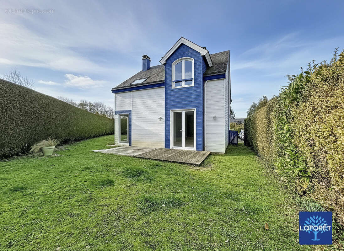 Maison à HEROUVILLE-SAINT-CLAIR