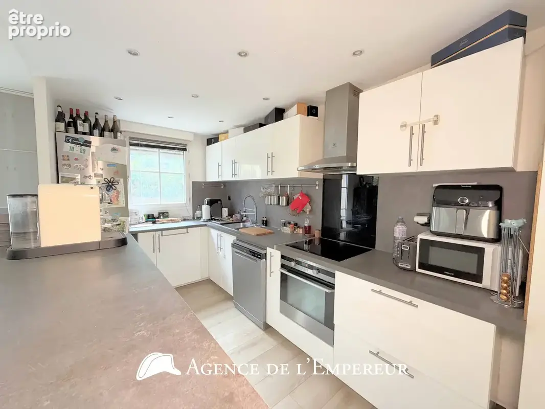 4 pièces - terrasse 56 m2 - 2 parkings et cave. Résidence Villa Racine - photo 11
