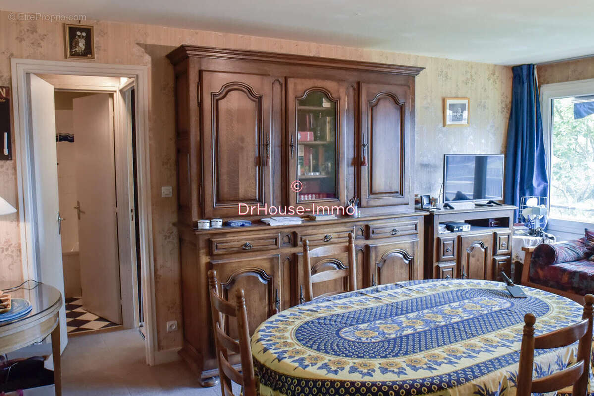 Appartement à MONTROUGE