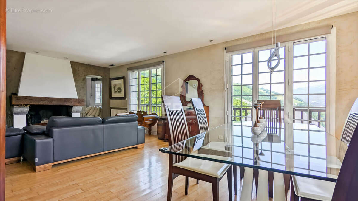 Maison à ASPIN-EN-LAVEDAN