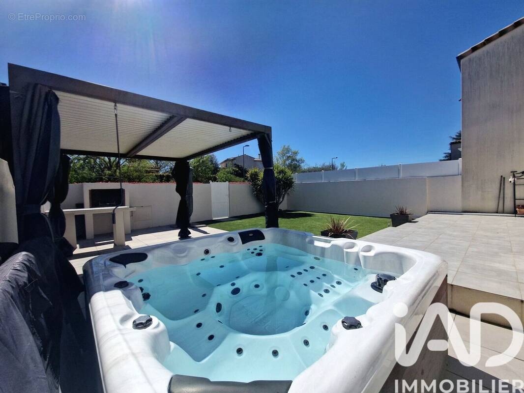 Photo 1 - Maison à FABREGUES