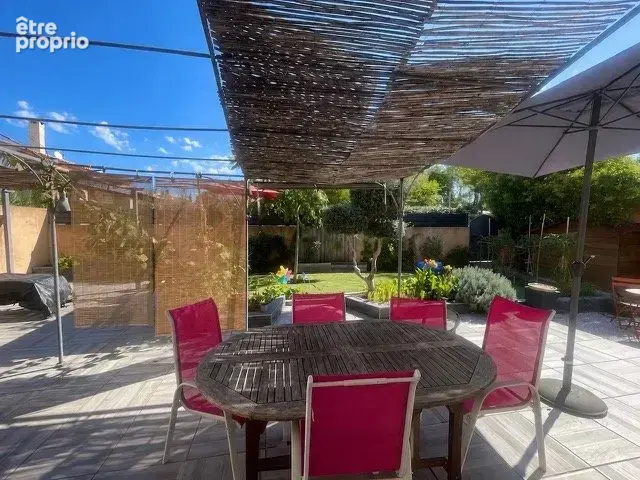 Villa familiale avec jardin, terrasses et garage - photo 2