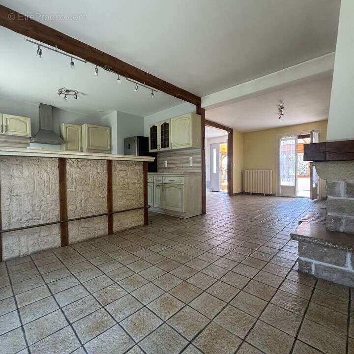 Maison à CHAMARANDE