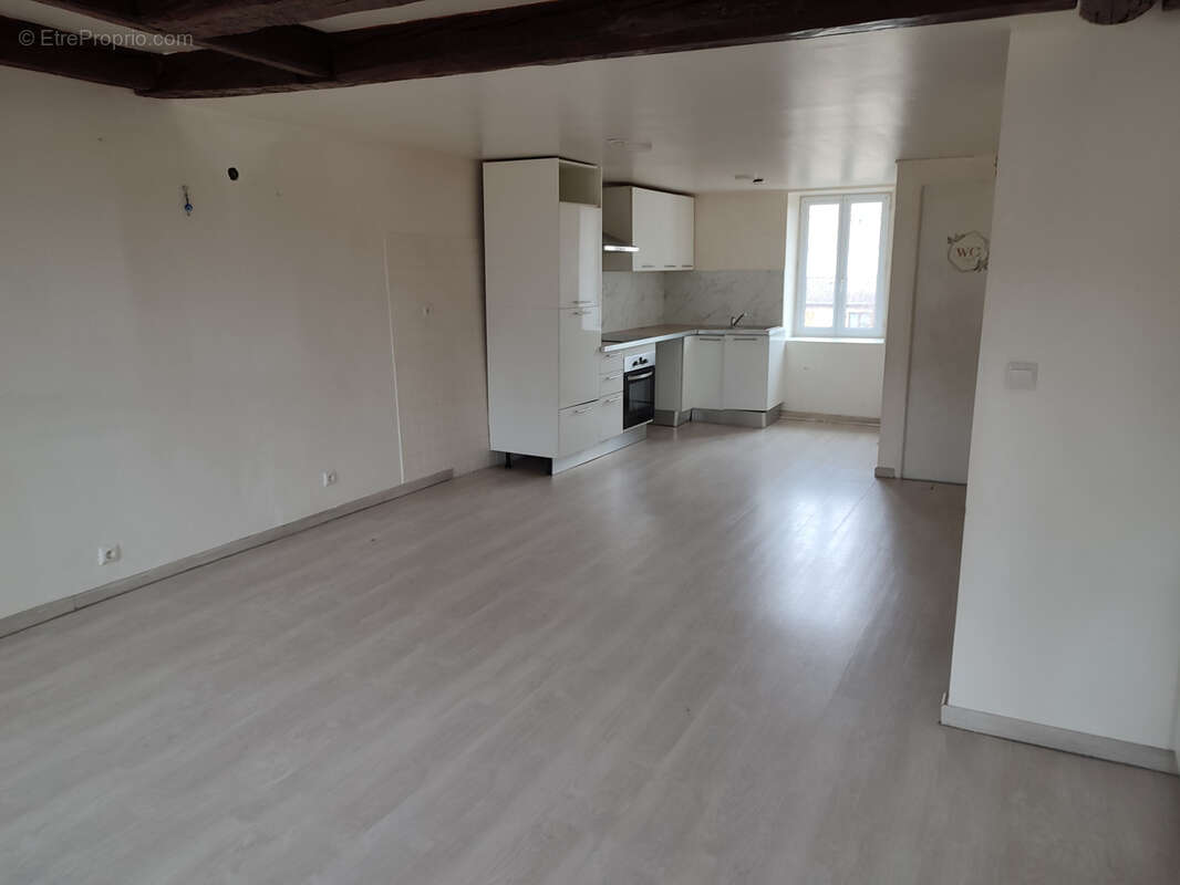 Appartement à TOMBLAINE