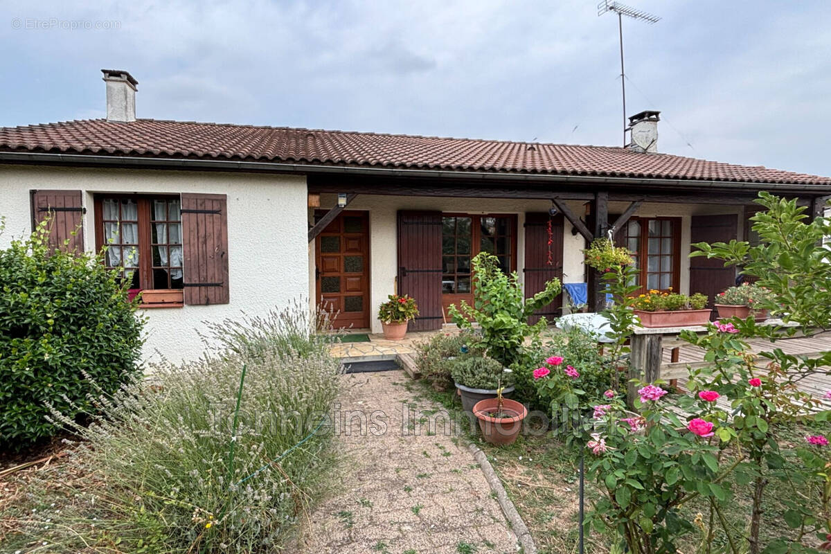Maison à GONTAUD-DE-NOGARET