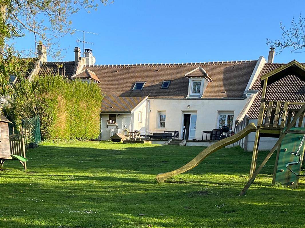 Maison à CHOISY-AU-BAC