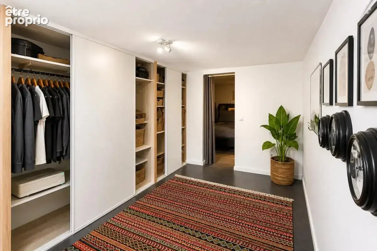 Maison de 7 pièces de 130 m² à Enghien-les-Bains - photo 13