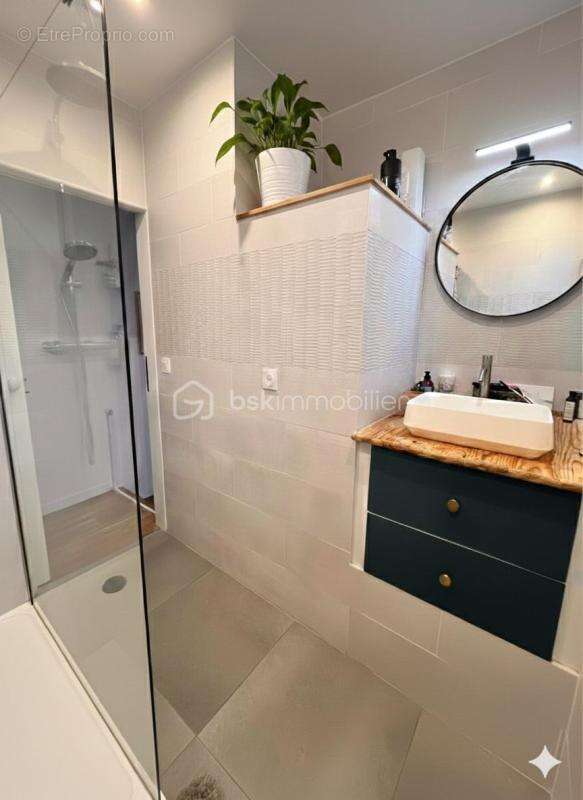 Maison à CHENNEVIERES-SUR-MARNE