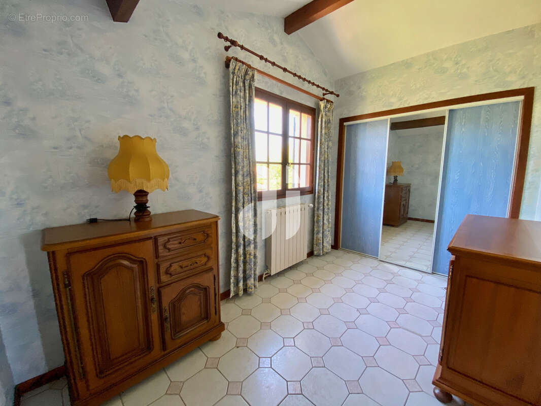 Maison à VILLENAVE-D'ORNON