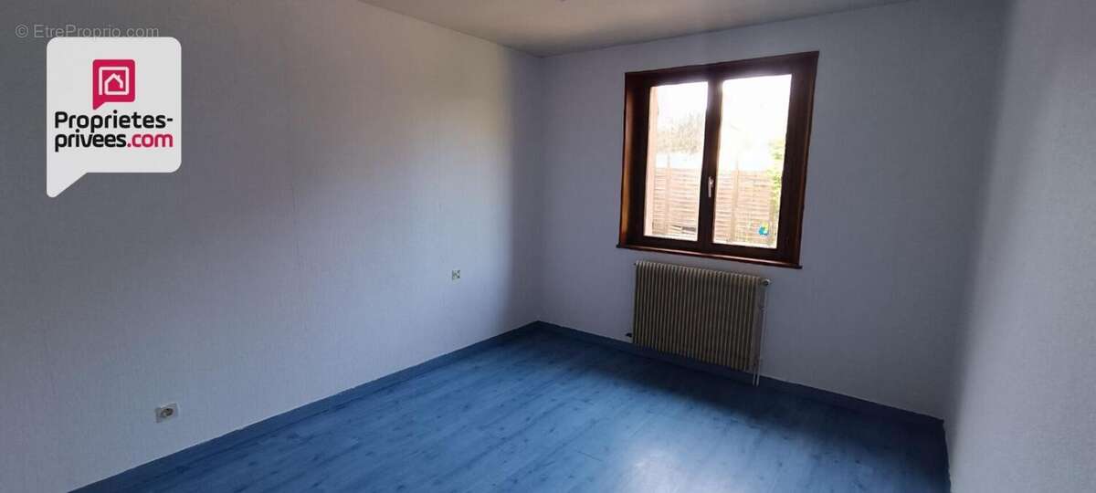 Maison 185 m2 et bâtiment annexe - photo 7