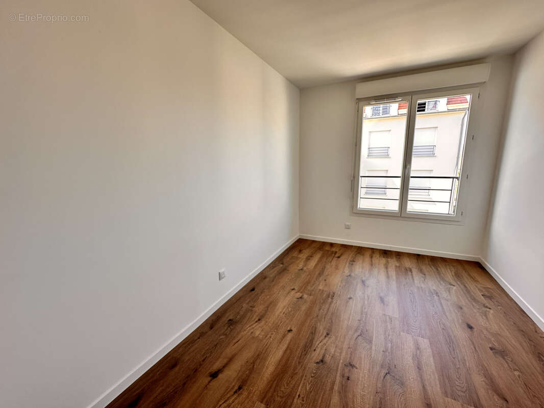 Appartement à BROU-SUR-CHANTEREINE