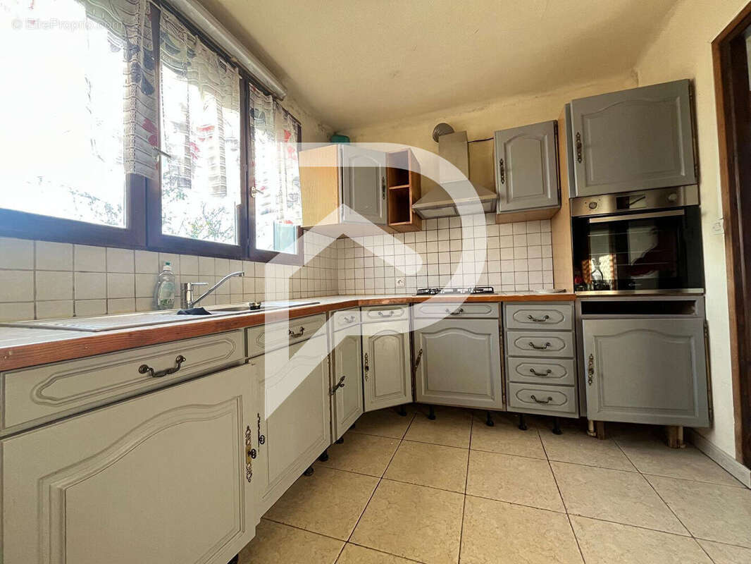 Maison à BALLANCOURT-SUR-ESSONNE