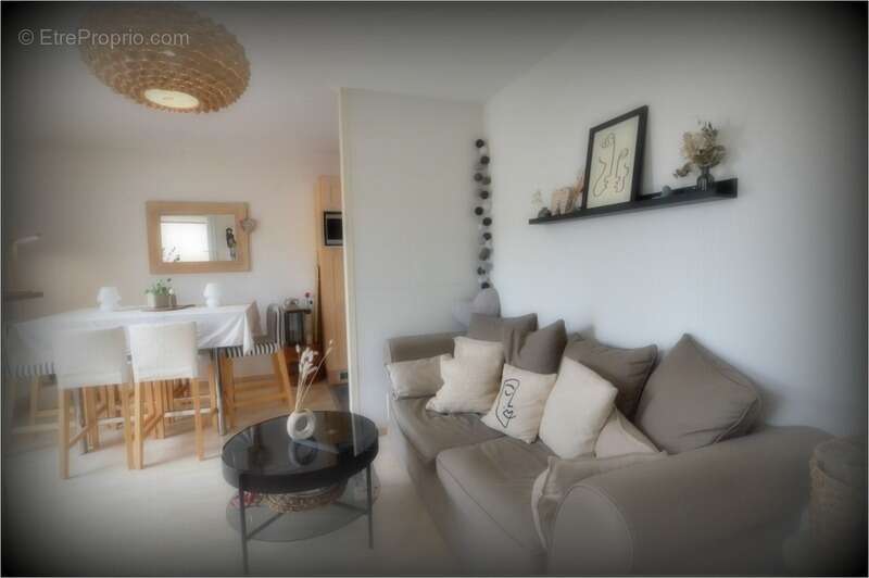 Appartement à NORROY-LE-VENEUR