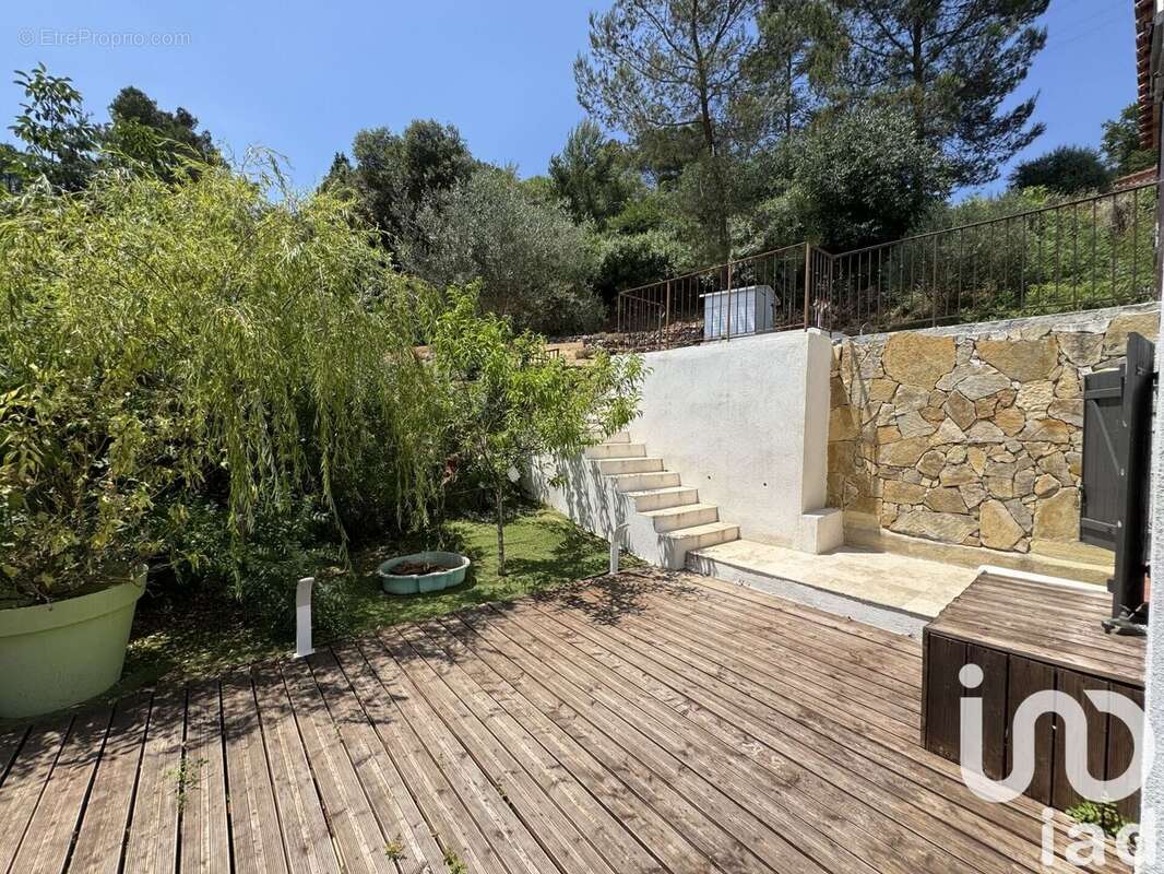 Photo 2 - Maison à LE LUC