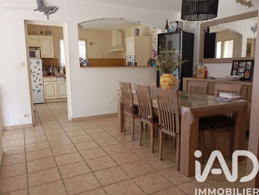 Photo 5 - Maison à MONTBRUN-LES-BAINS
