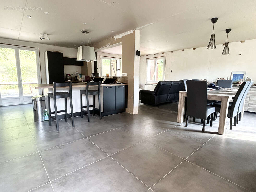 Maison à LA CASSAGNE