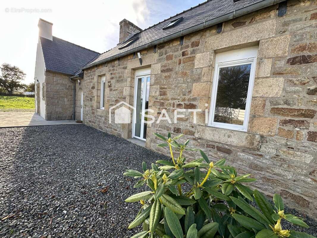 Photo 2 - Maison à LANNION