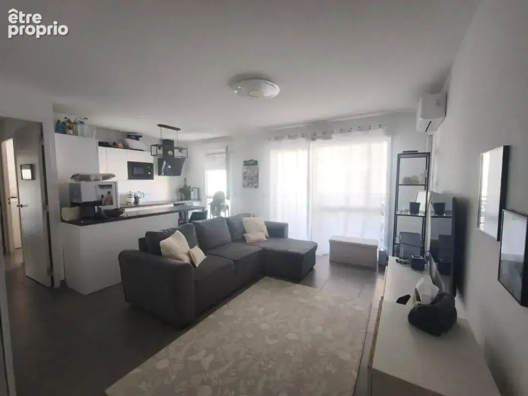 Appartement 3 pièces / 60 m² / 249 900 EUR / VITROLLES - photo 2