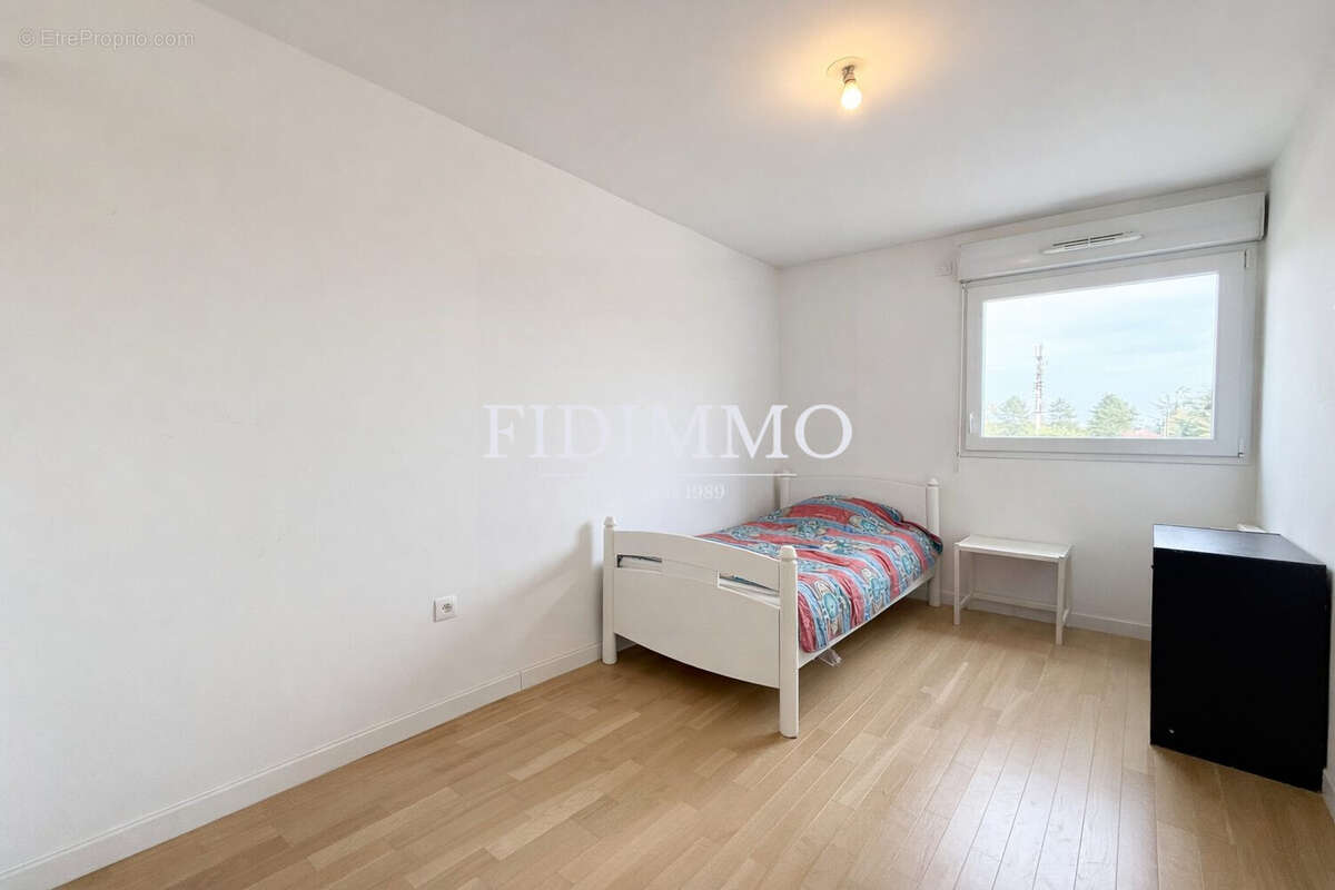 Appartement à CHENNEVIERES-SUR-MARNE