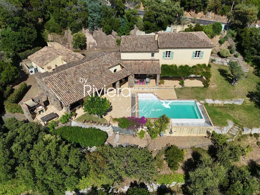 Maison à CAVALAIRE-SUR-MER