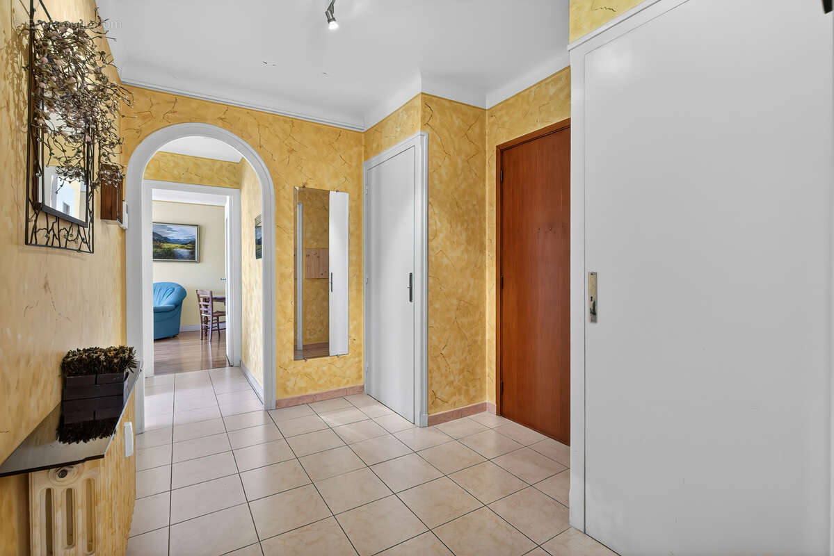 Appartement à AIX-LES-BAINS