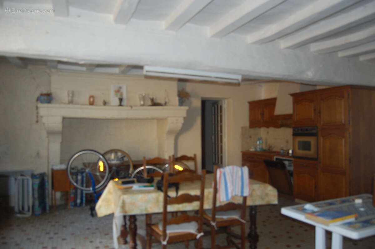 Maison à SAINT-NICOLAS-DE-BOURGUEIL
