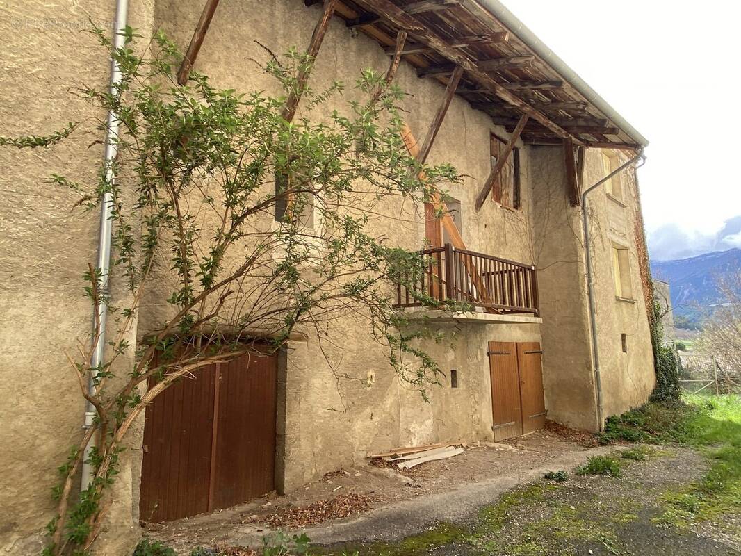Maison à LUC-EN-DIOIS