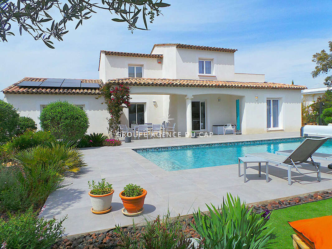 Maison à FREJUS