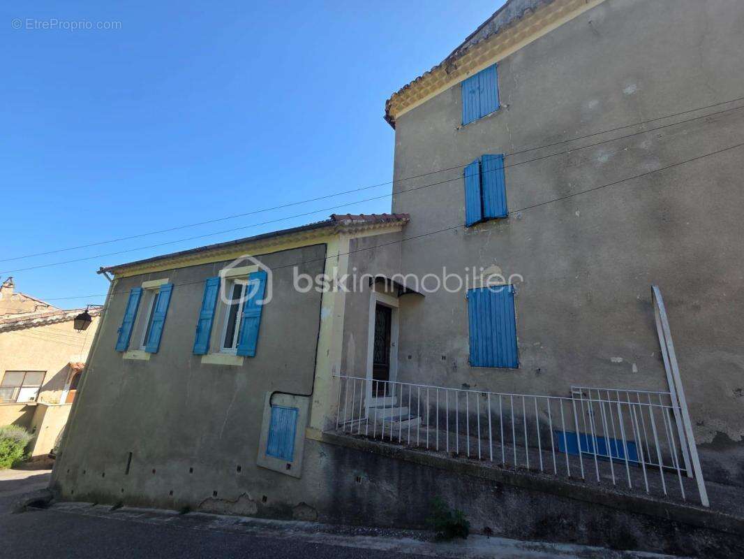 immeuble et garages - photo 3