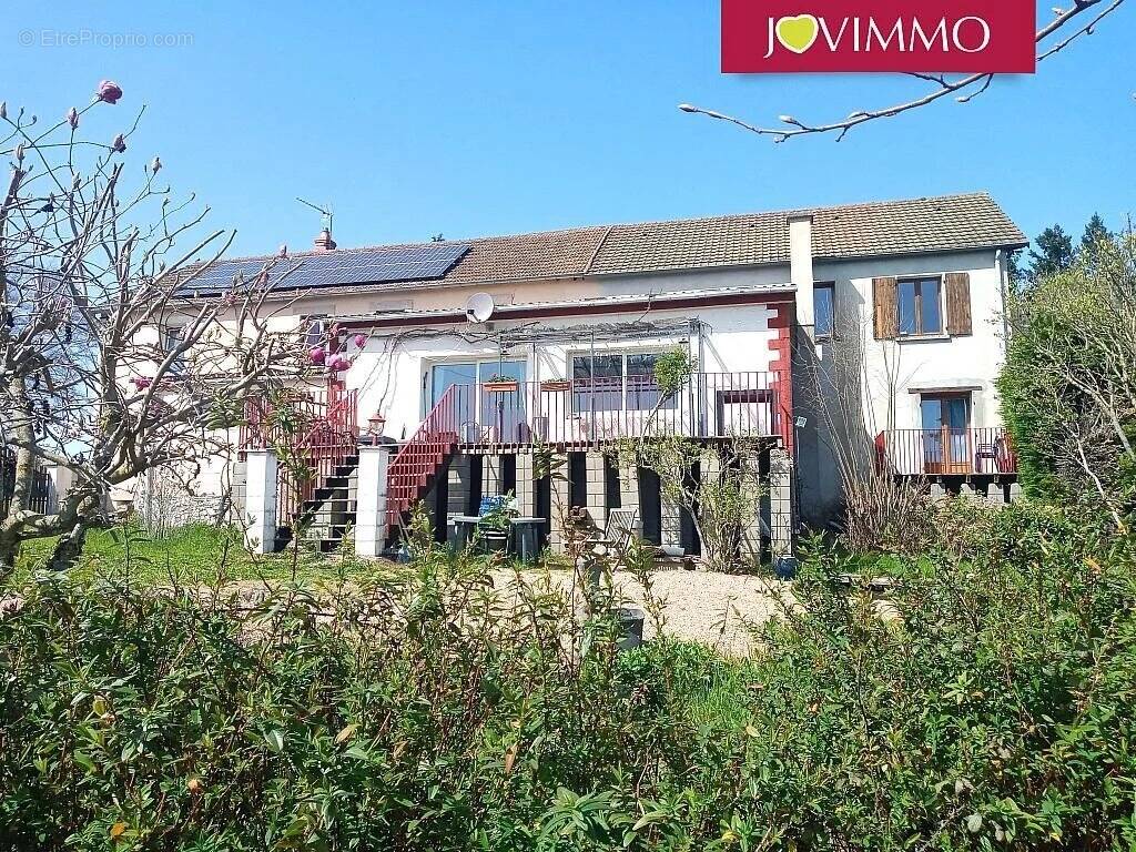 Commerce à LALIZOLLE