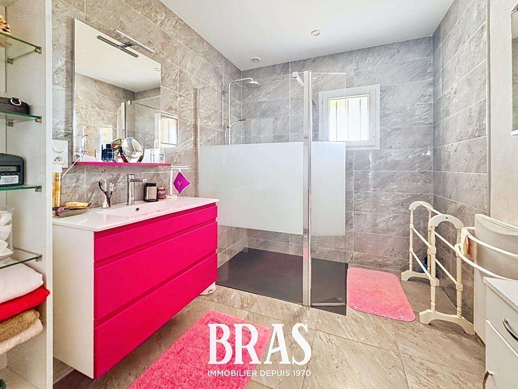 Reze proche la houssais- maison 3 ch + jardin + garage - photo 10