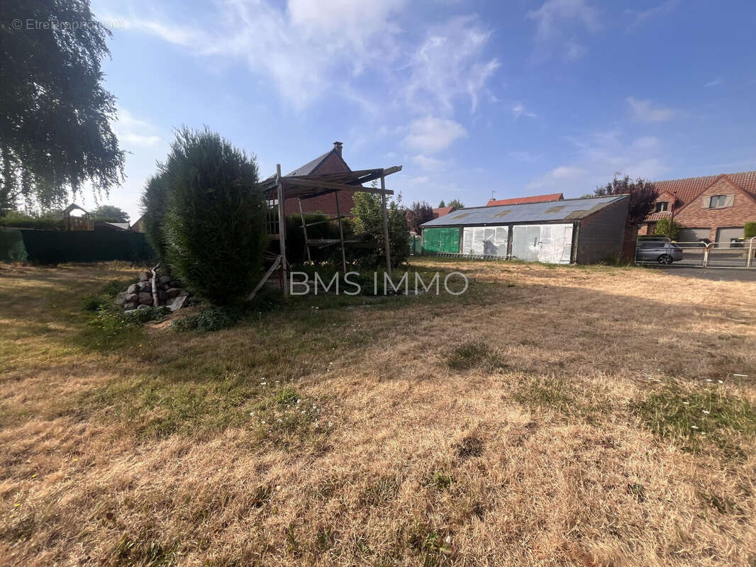Terrain 477 m² à Avelin  - photo 2