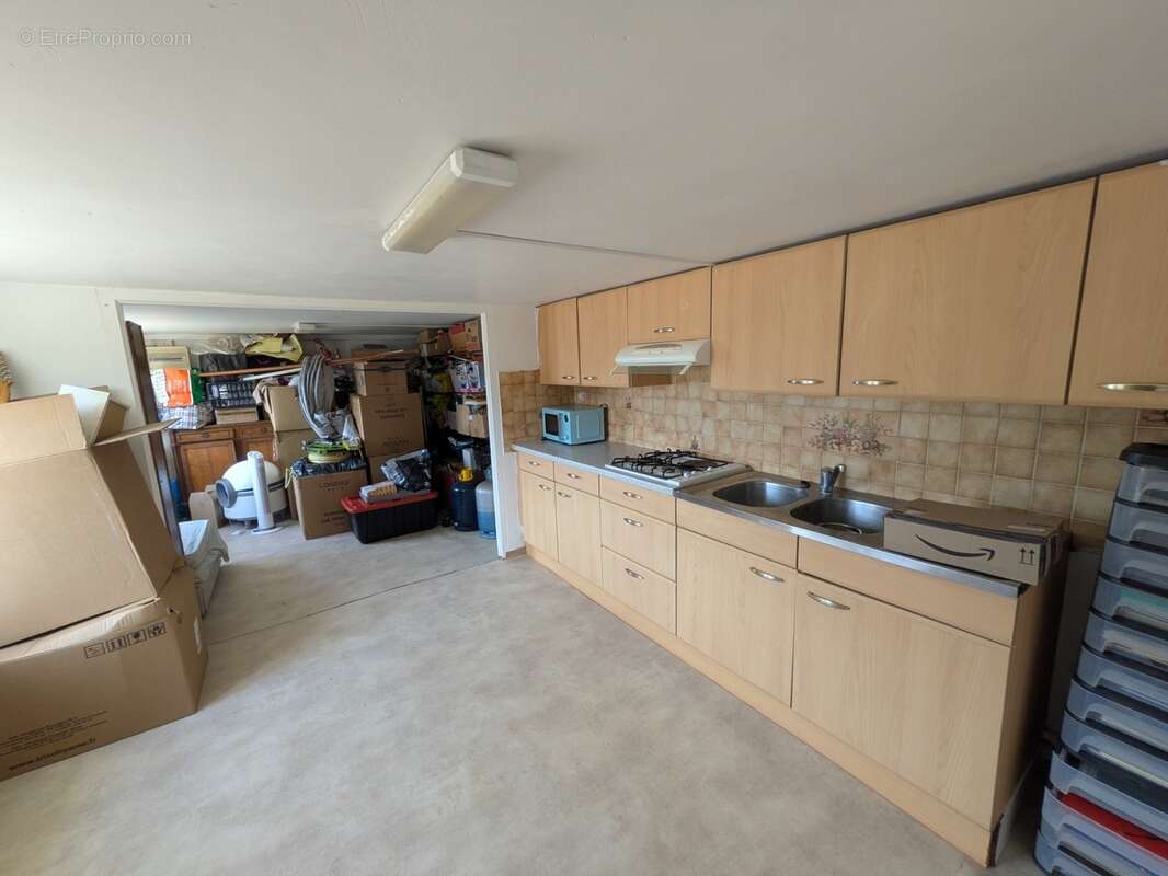Ploerdut maison en rez de chaussée surélevé de 6 pièces de 130m² environ parcelle clôturée de 1327m² - photo 14